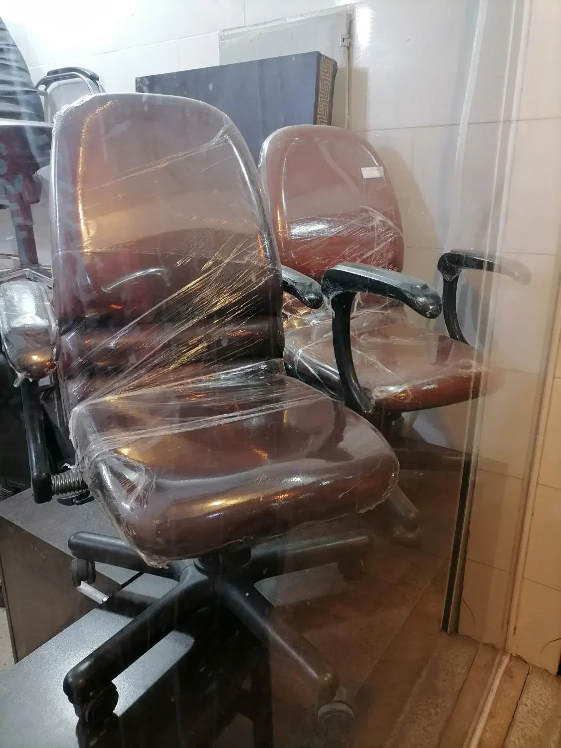 صندلی  نیلپر اداری مدیریتی کامپیوتری ارایشگاهی|صندلی و نیمکت|اهواز, ۳۰ متری|دیوار