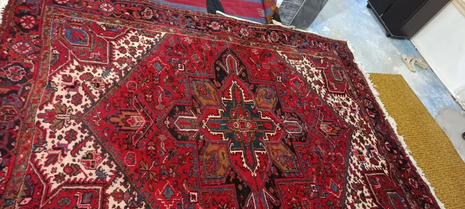 چند عدد فرش کار کرده|فرش|تبریز, |دیوار