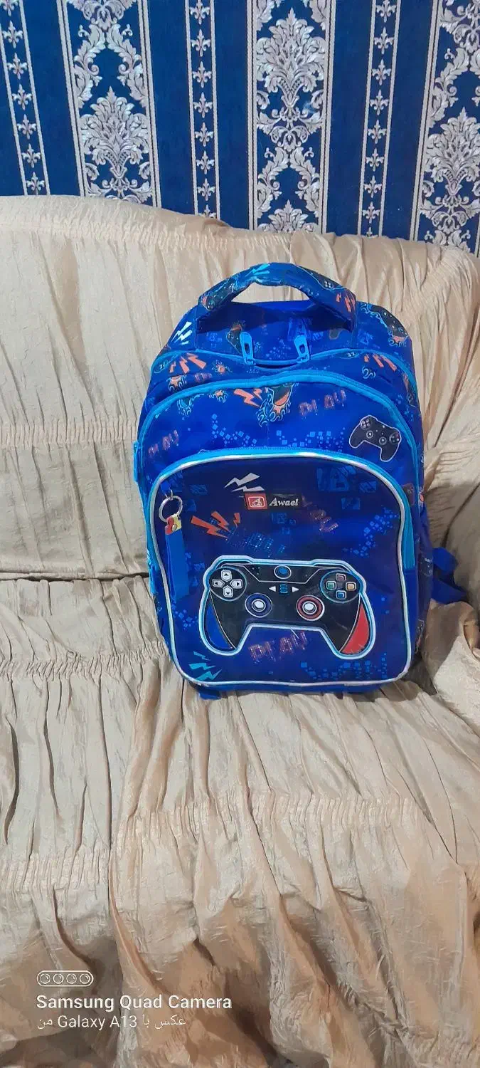 کیف مدرسه چرخ دار|کیف، کفش، کمربند|اهواز, پردیس دو|دیوار