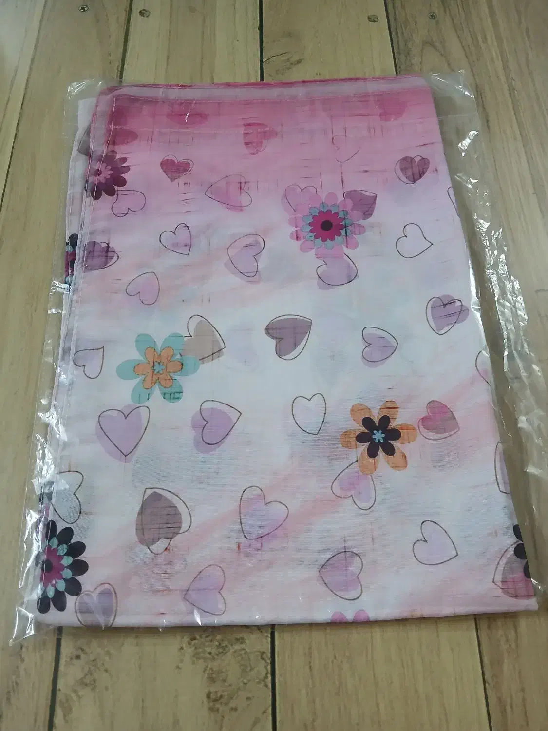 شال و روسری دخترانه|کفش و لباس بچه|قم, شهرک امام حسن|دیوار