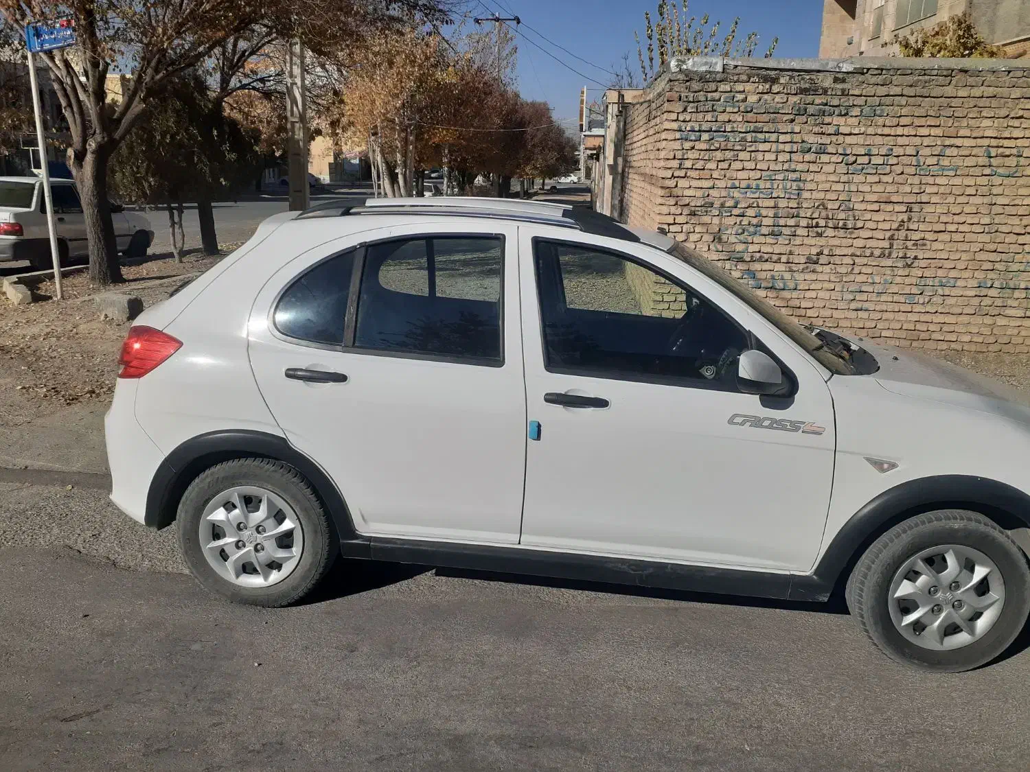 فروش خودرو کوییک|خودرو سواری و وانت|بروجن, |دیوار