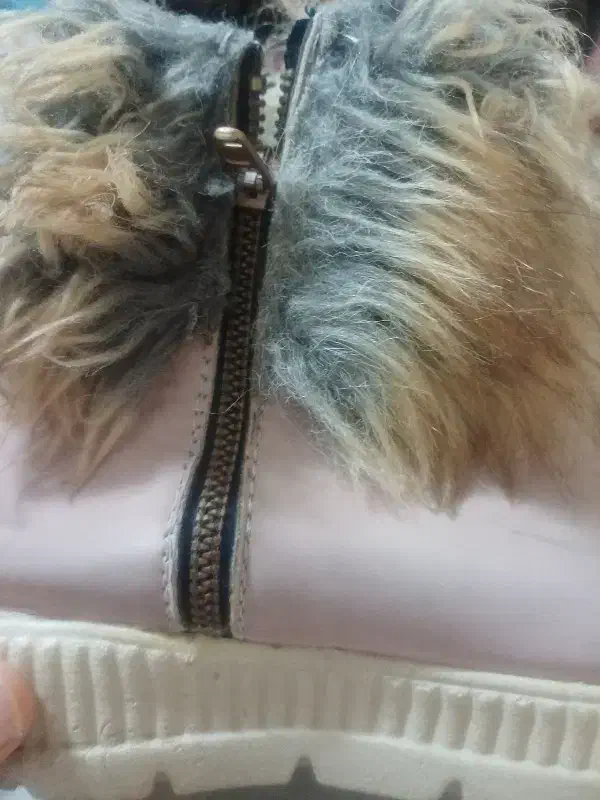 چکمه|کفش و لباس بچه|قم, حنیف نژاد|دیوار