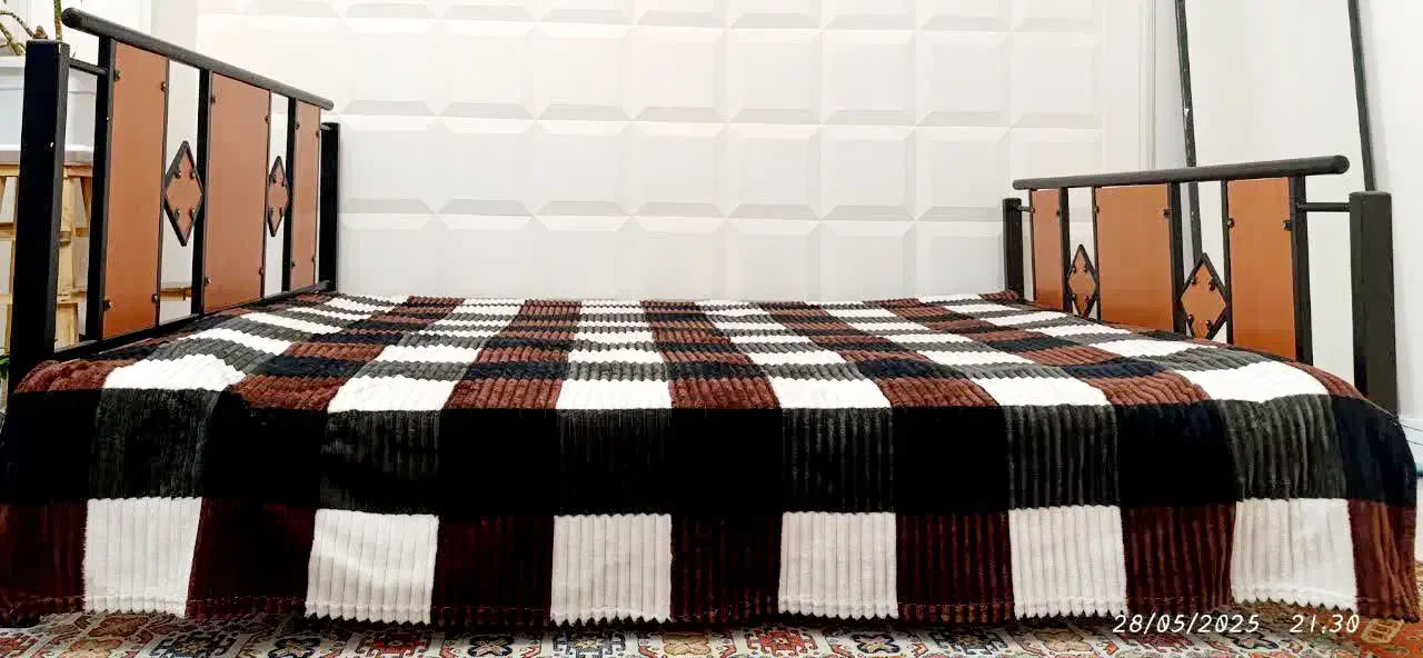 تخت دو نفره(فلزی و چوبی)|تخت و سرویس خواب|مشهد, الهیه|دیوار