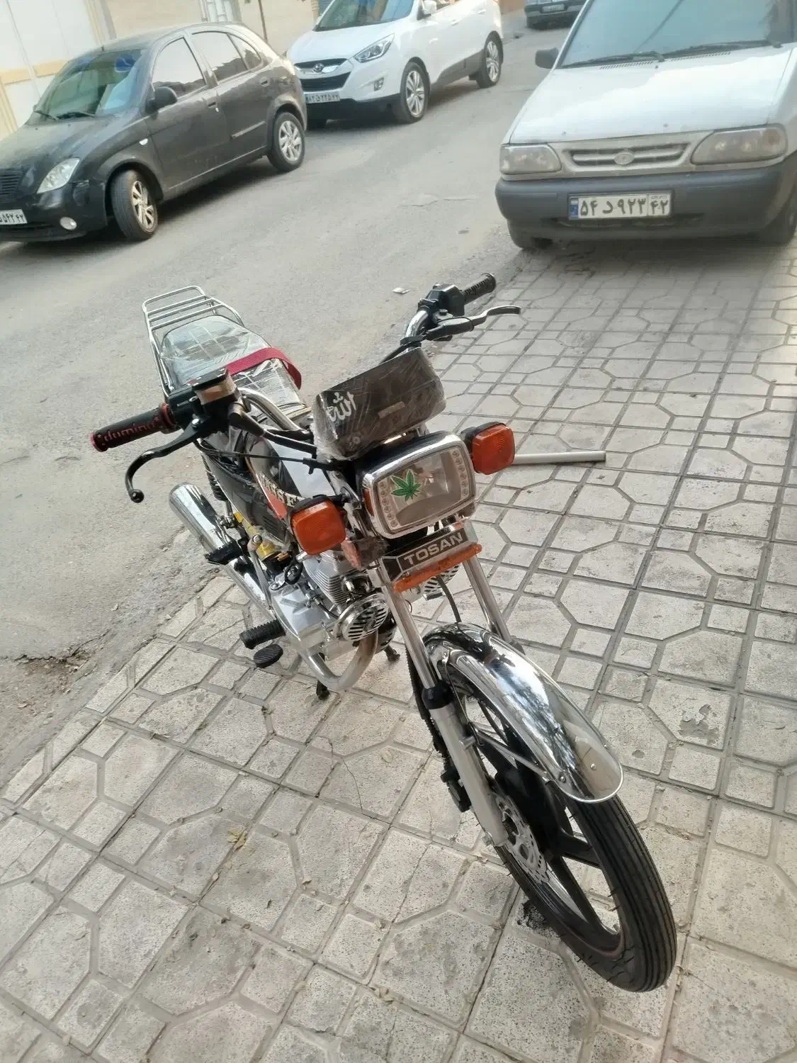 هندا 125 باسل|موتورسیکلت|مشهد, ولیعصر (شهرک غرب)|دیوار