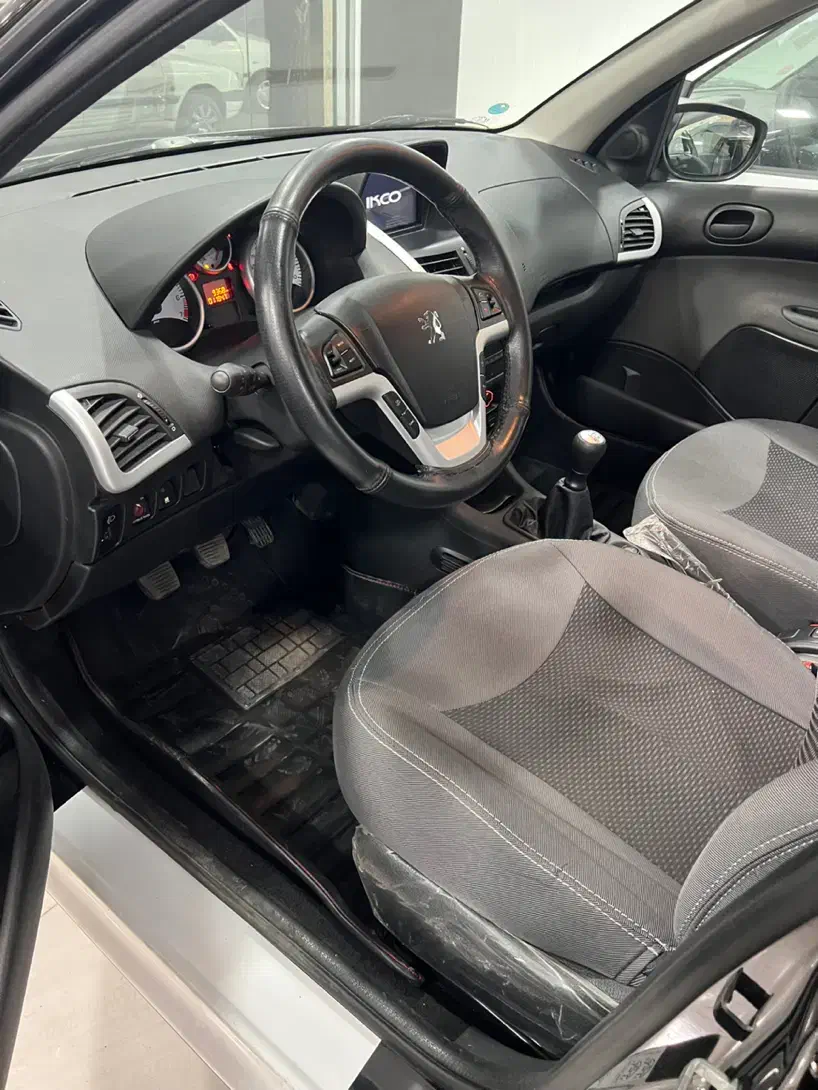 ۲۰۷ پانا سقف شیشه|خودرو سواری و وانت|سیرجان, |دیوار