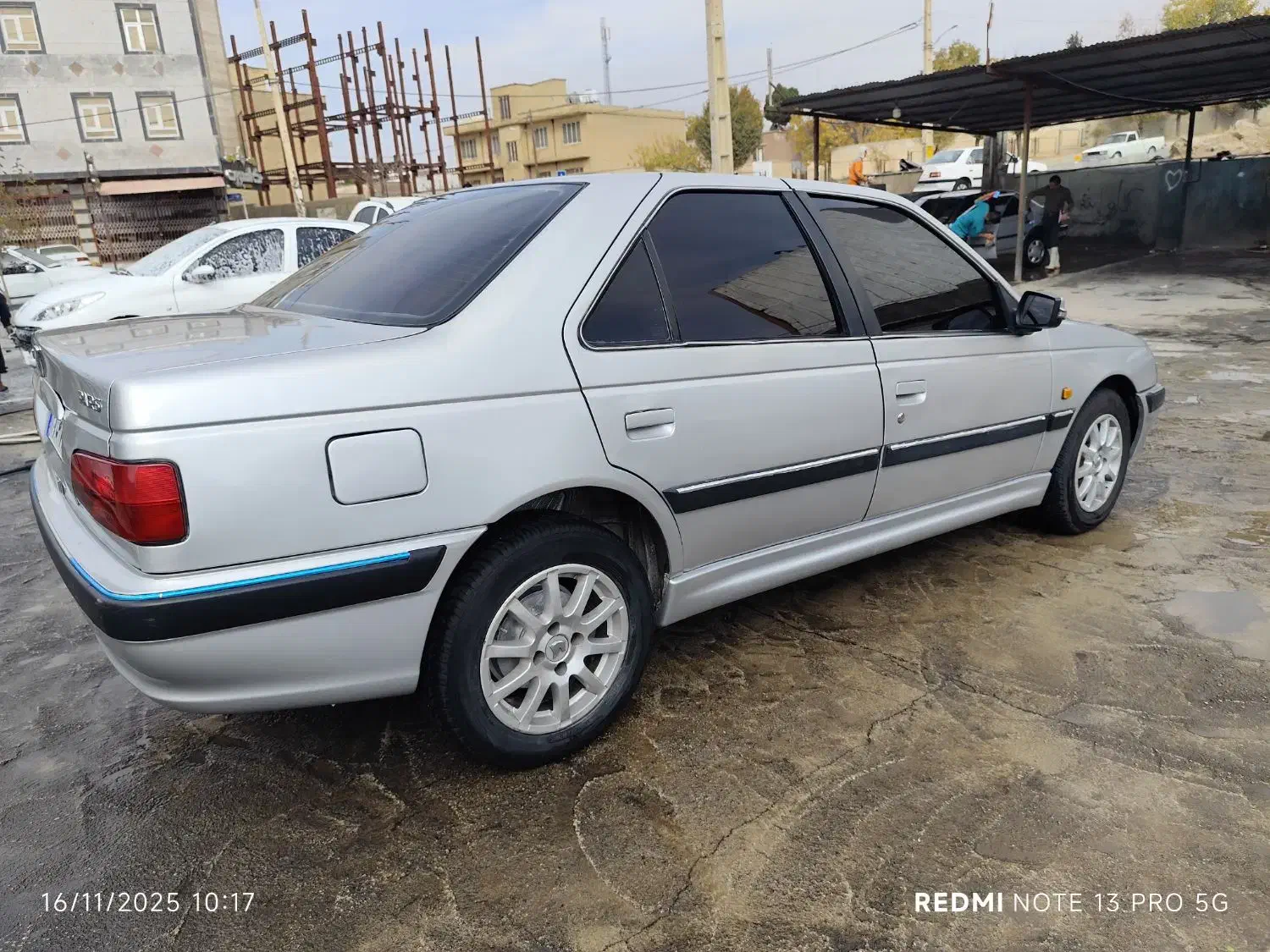 پارس مدل 83 تمیز درجه یک|خودرو سواری و وانت|شیراز, شاهچراغ|دیوار