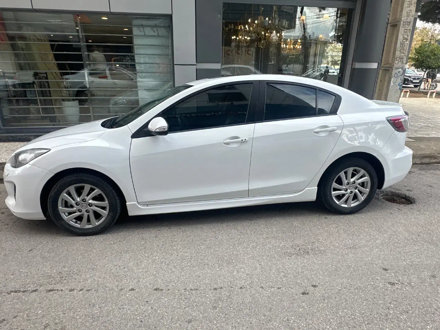 مزدا نیو مدل 98|خودرو سواری و وانت|گرگان, |دیوار