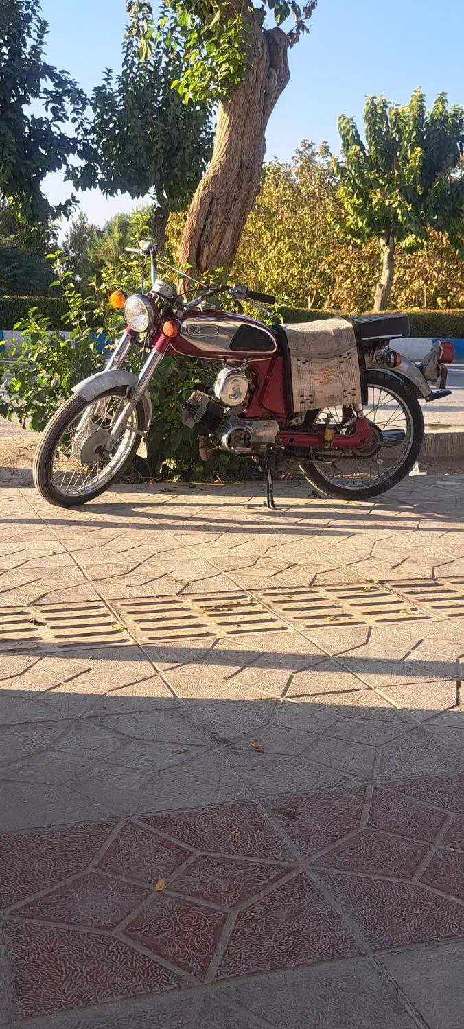 موتور ۱۰۰|موتورسیکلت|فلاورجان, |دیوار