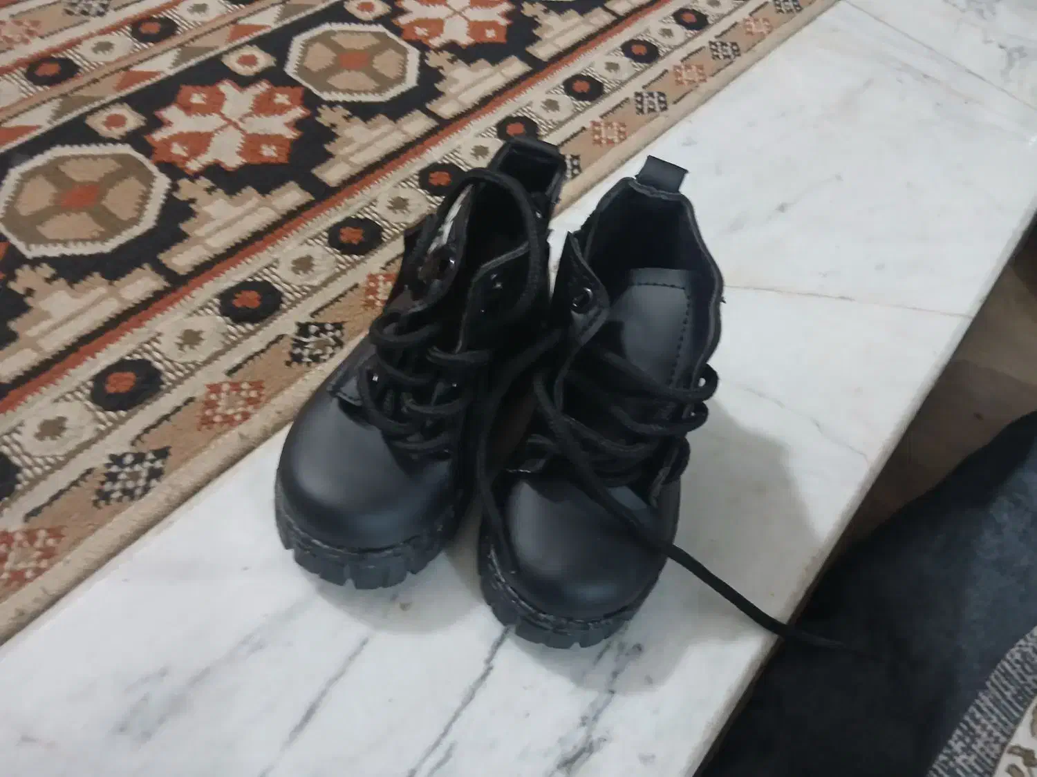 نیم بوت|کیف، کفش، کمربند|باقرشهر, |دیوار