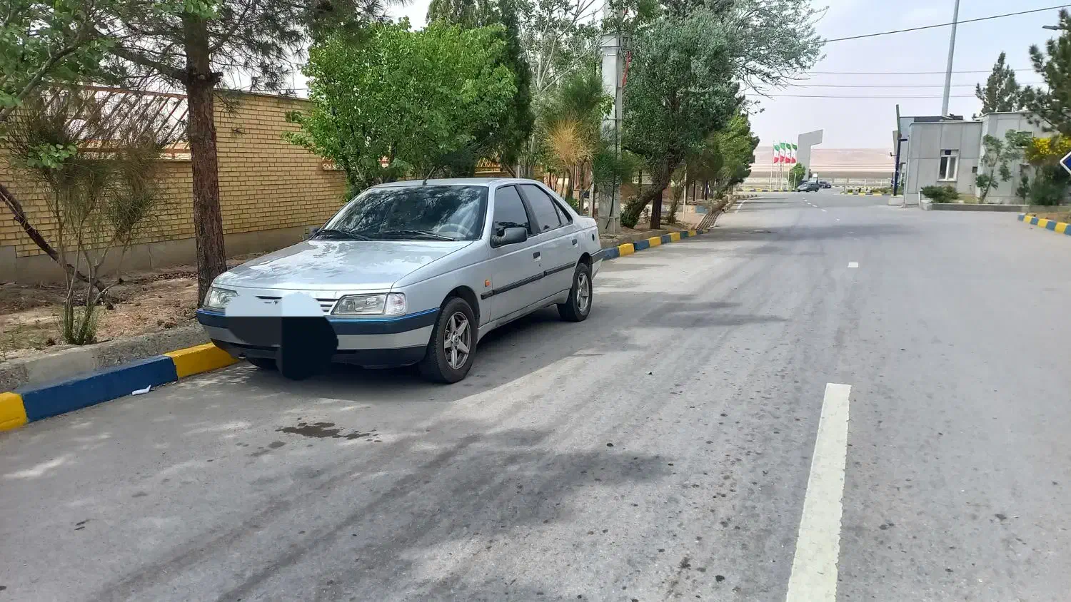 پژو ۴۰۵|خودرو سواری و وانت|زرندیه, |دیوار