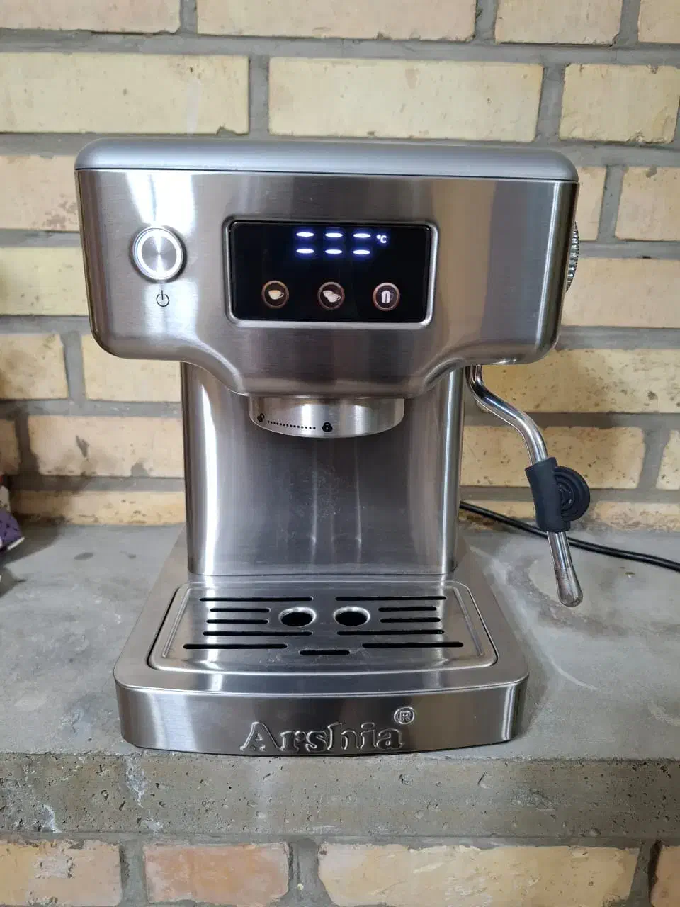 قهوه ساز ارشیا درحد نو نصف قیمت|سماور، چای‌ساز، قهوه‌ساز|نجف‌آباد, گلدشت|دیوار