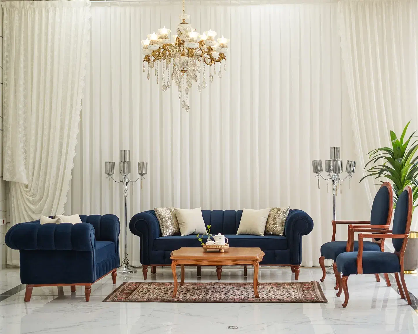 چستر فیلد|مبلمان خانگی و میز عسلی|اصفهان, ملاصدرا|دیوار