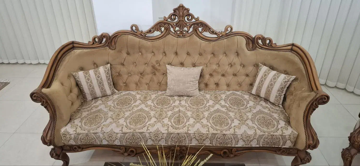 مبل ۸نفره سلطنتی|مبلمان خانگی و میز عسلی|علیآباد کتول, |دیوار