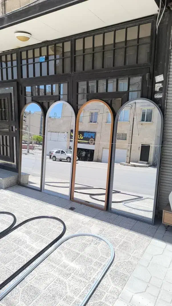 آینه دیاکو|آینه|اهواز, بهارستان|دیوار