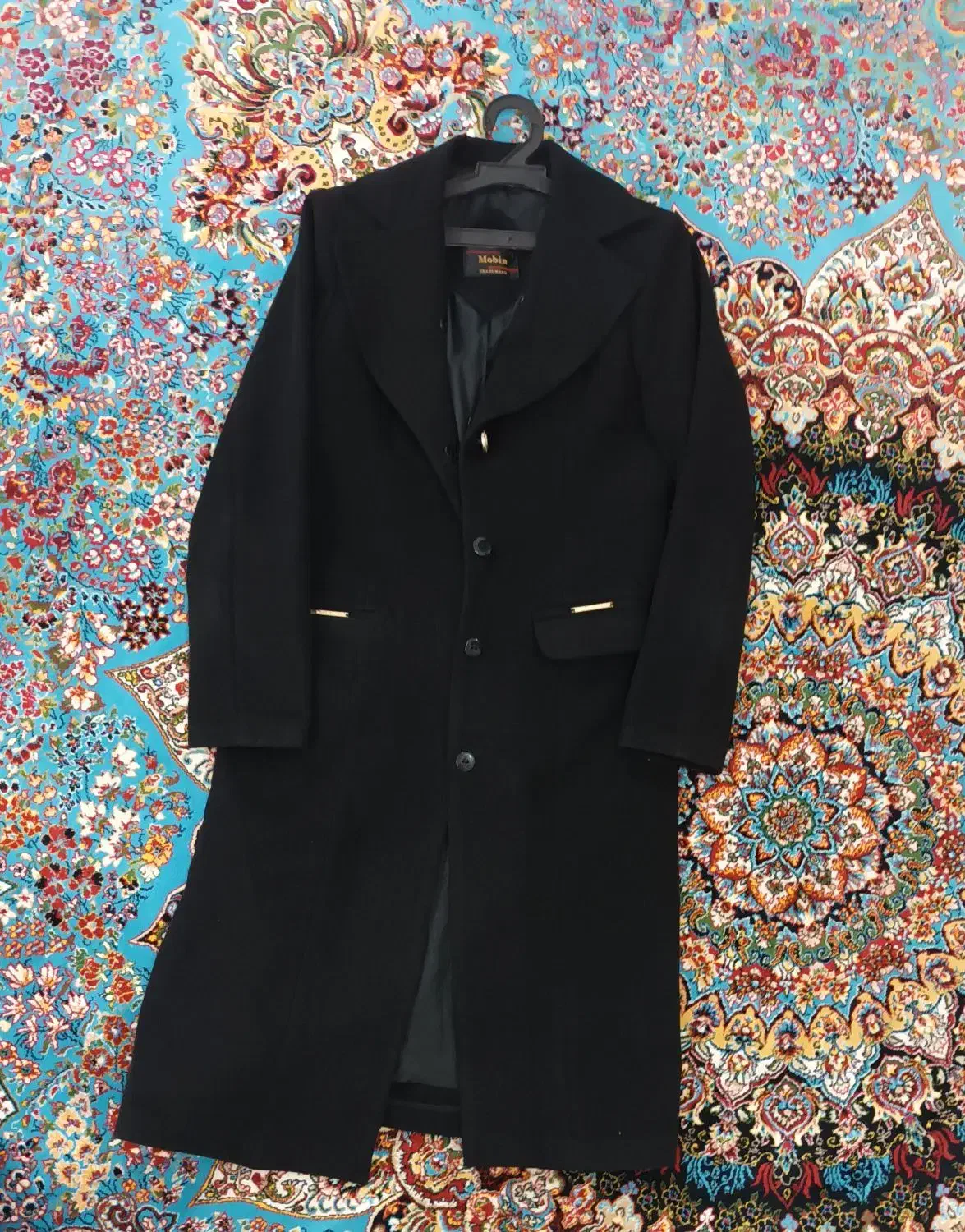 پالتو|لباس|رزن, |دیوار