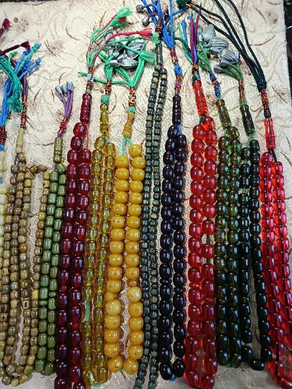 تسبیح سندلوس|کلکسیون اشیاء عتیقه|خرم‌آباد, |دیوار