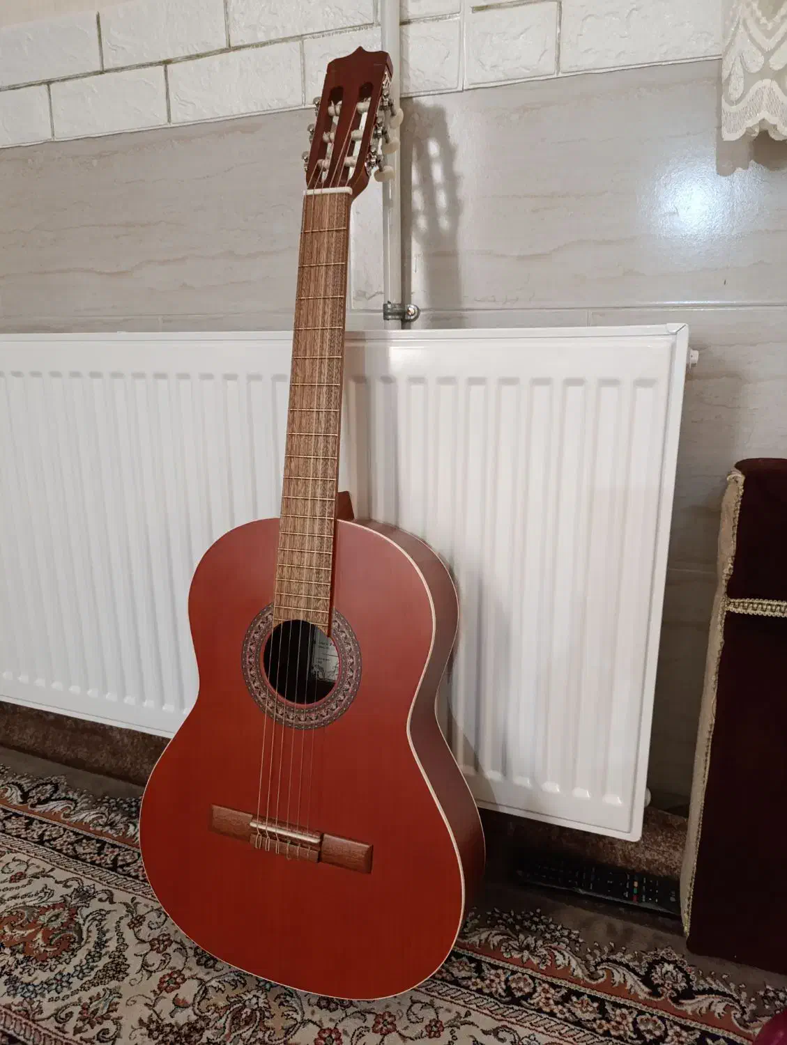 گیتار|گیتار، بیس، امپلیفایر|دامغان, |دیوار