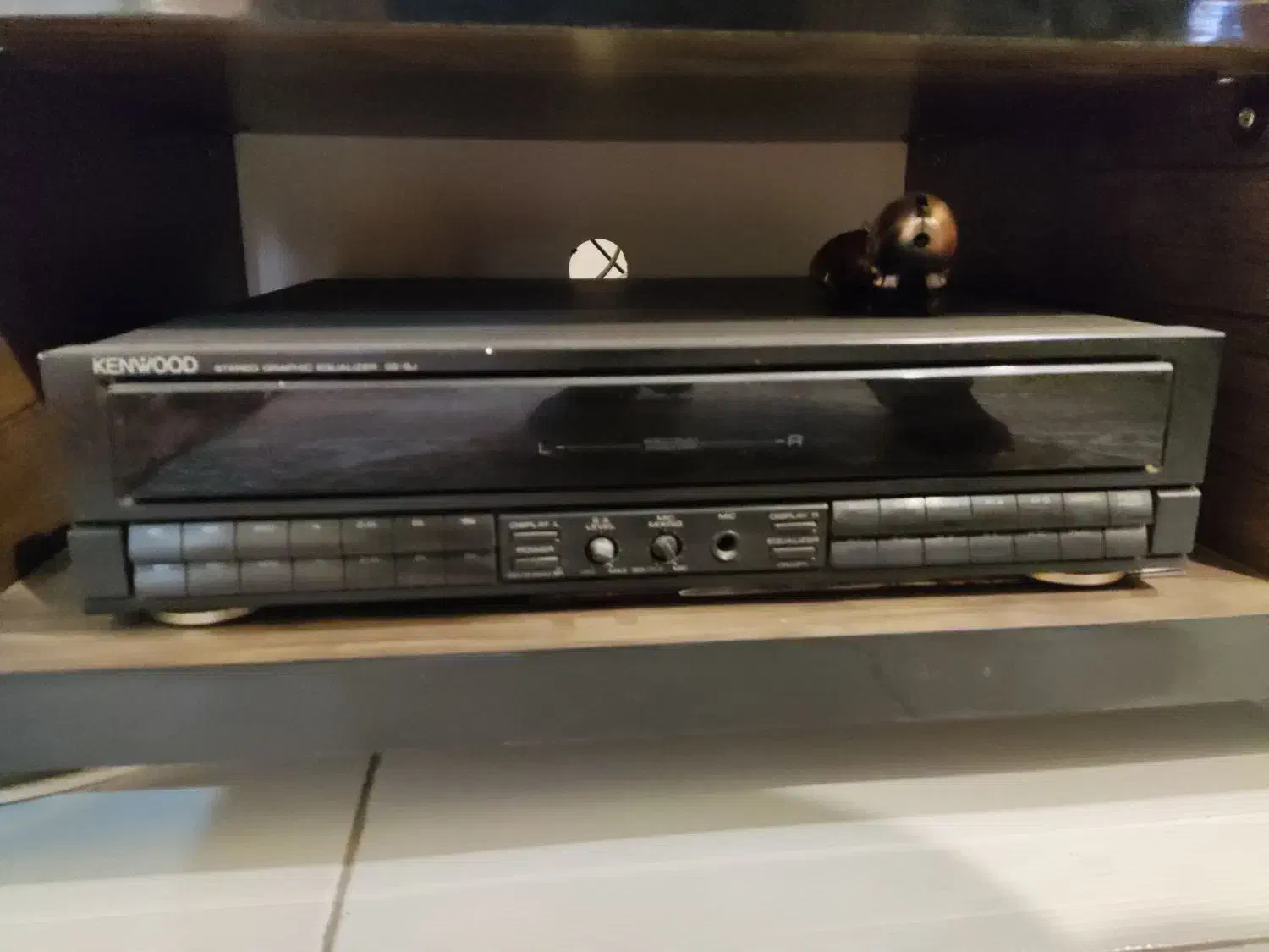 آمپلی و باند|سیستم صوتی خانگی|اندیشه, اندیشه فاز ۱|دیوار