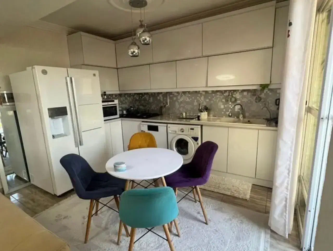 اجاره آپارتمان ۱۰۰ متری گلسار استادمعین|اجارهٔ آپارتمان|رشت, بلوار گیلان|دیوار