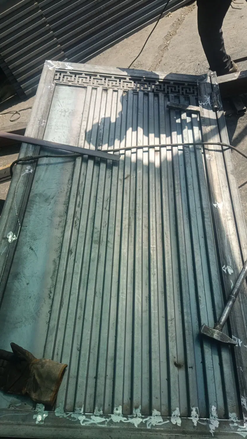 نیاز به یک آهنگر ماهر و مسلط به کار|استخدام صنعتی، فنی، مهندسی|تهران, شادآباد|دیوار