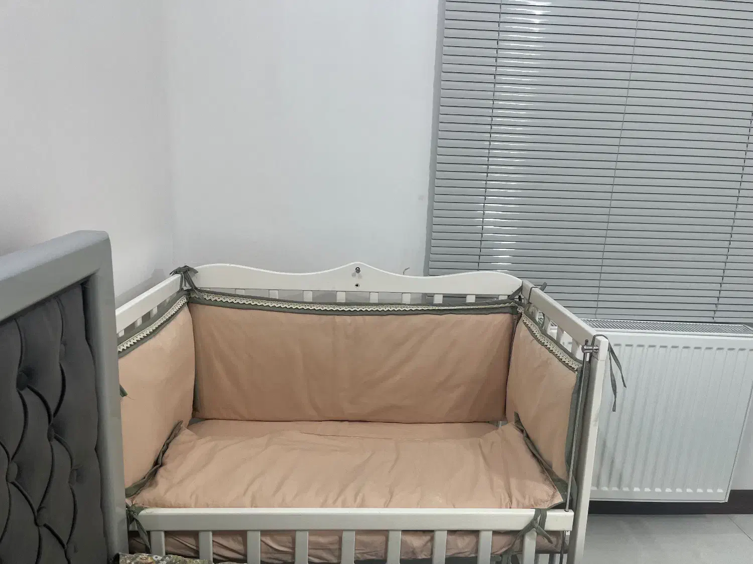 تخت کودک|تخت و صندلی بچه|خرمآباد, |دیوار