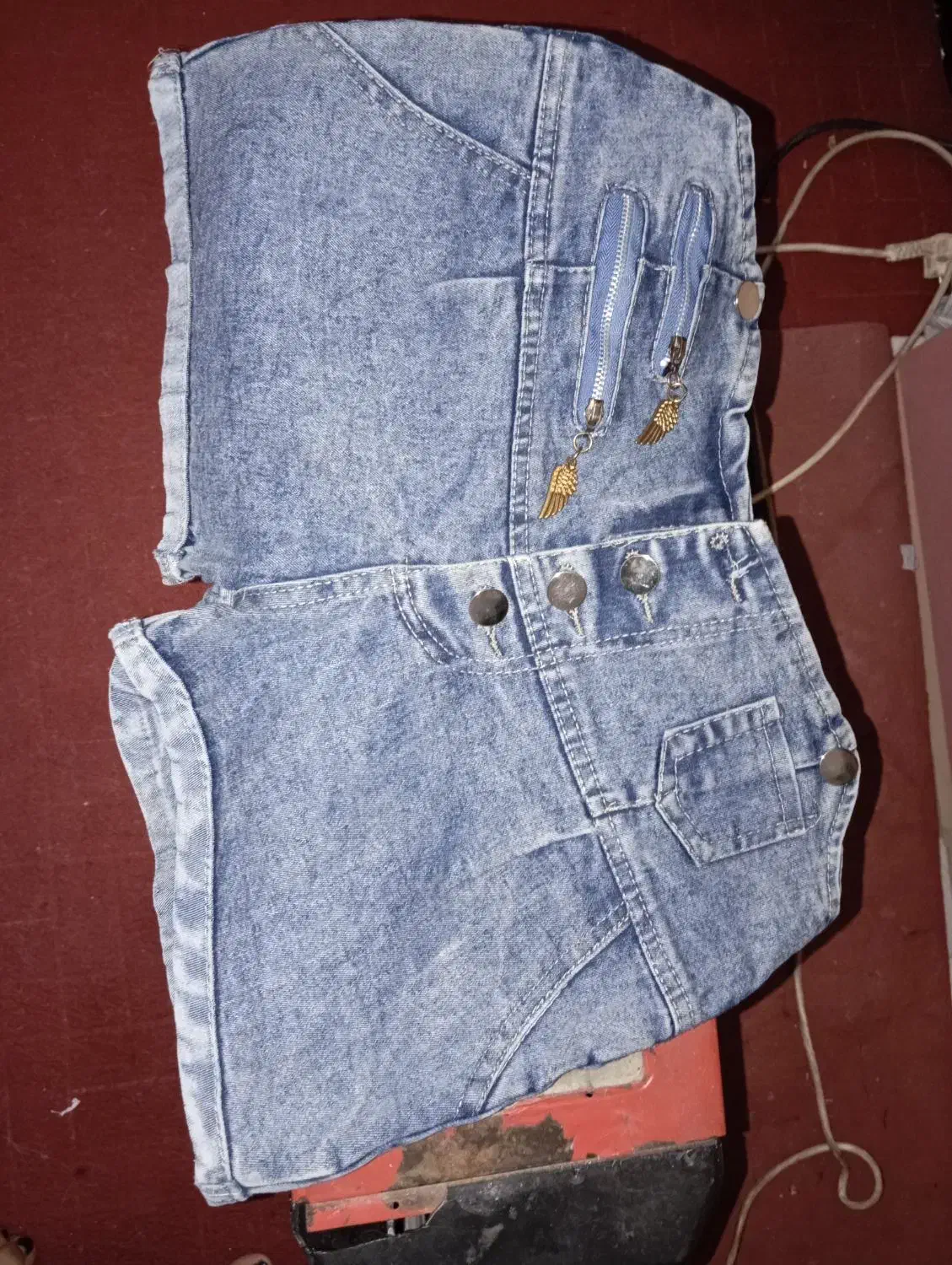 شورتک لی نو|لباس|شیراز, کرونی(خاتونک)|دیوار