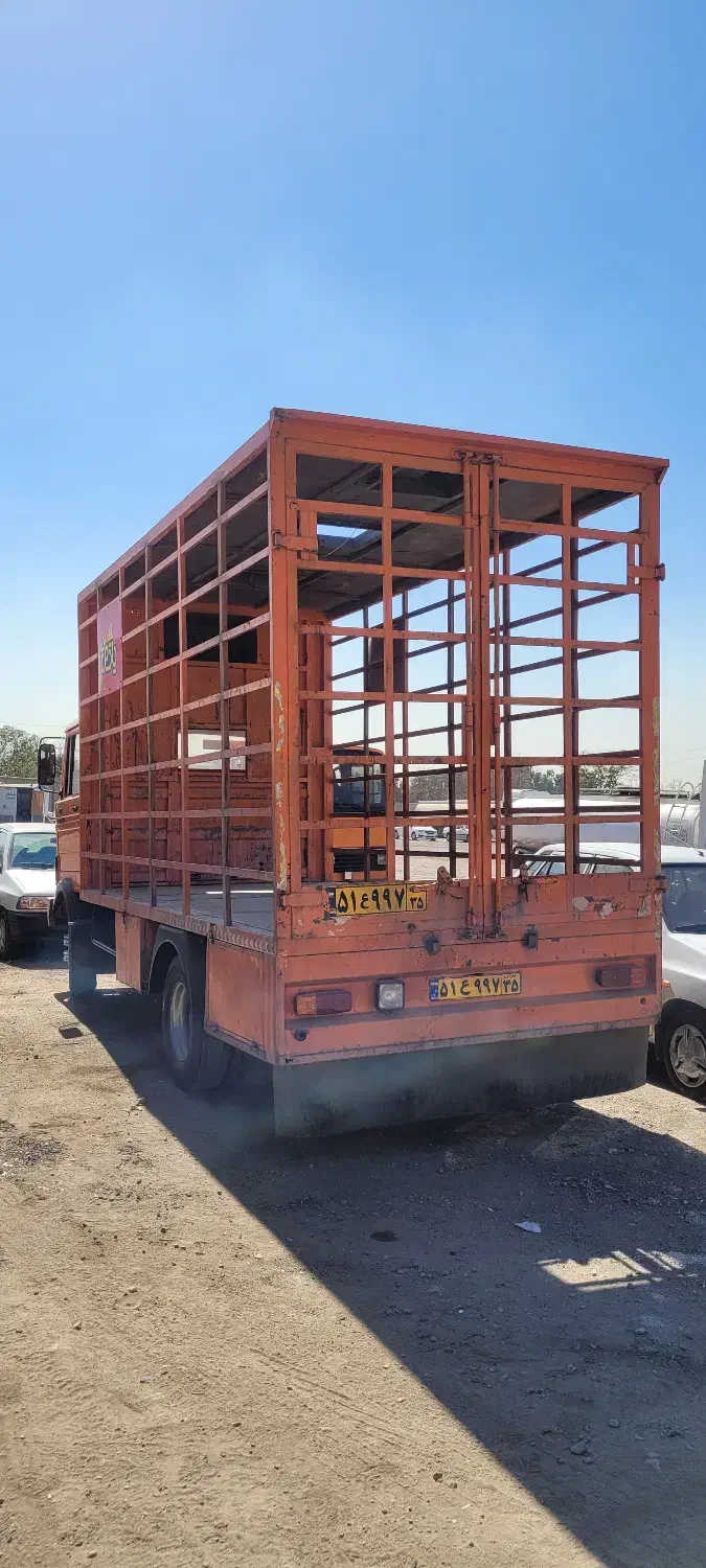 اتاق مرغی خاور|خودرو سنگین|رباطکریم, رباطکریم|دیوار