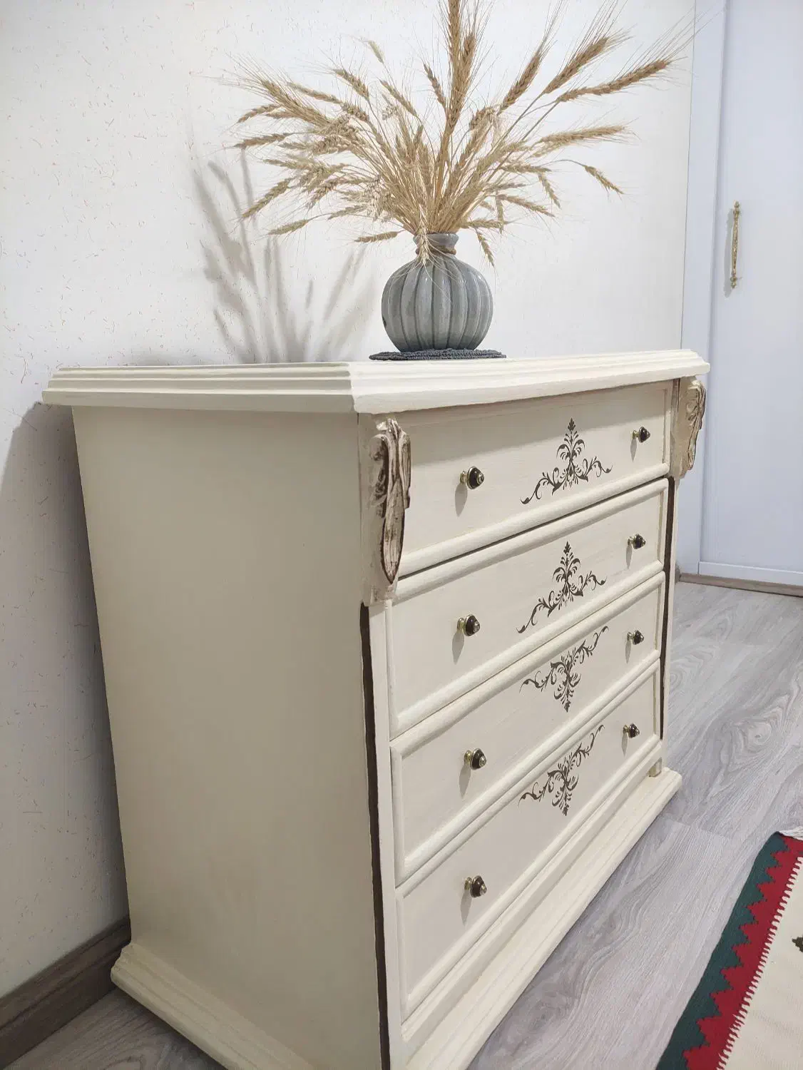 دراور ۴ کشو چوبی|جاکفشی، کمد، دراور|ارومیه, |دیوار