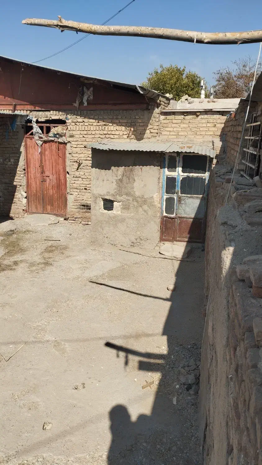 دامداری در نصیرآباد|اجارهٔ دفتر صنعتی، کشاورزی، تجاری|بروجرد, |دیوار