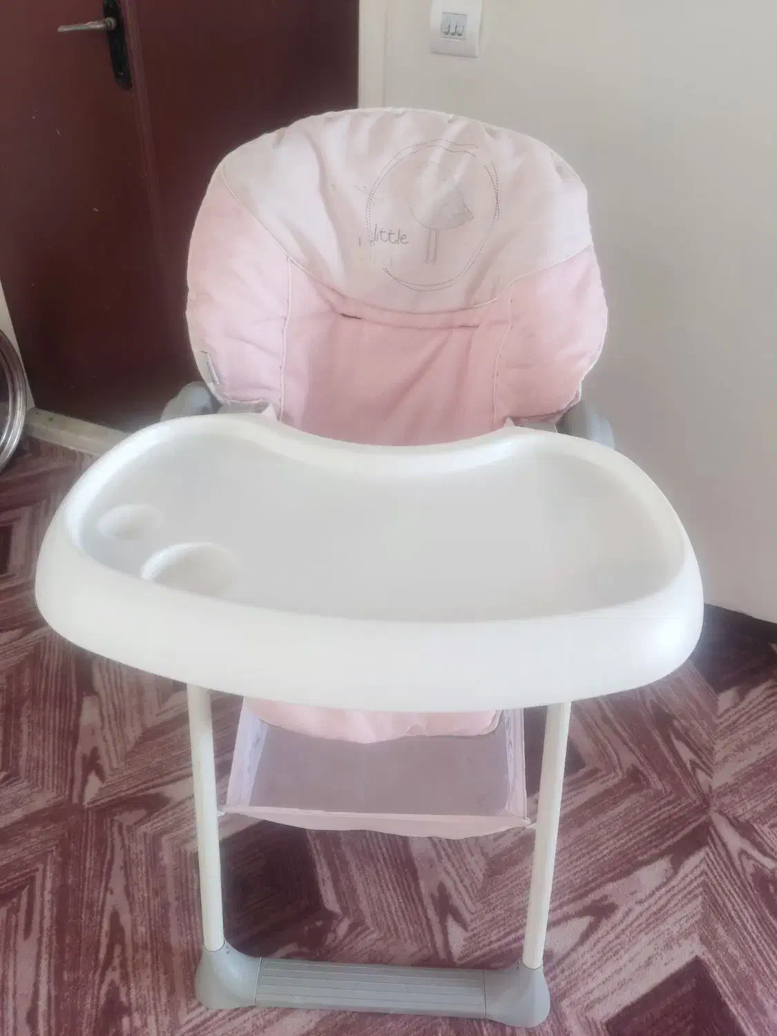 صندلی غذا کودک|تخت و صندلی بچه|خمینی‌شهر, |دیوار