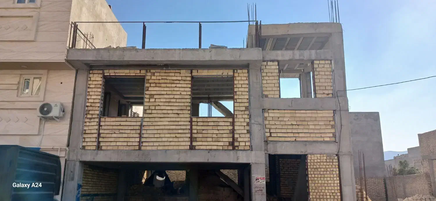 منزل ویلایی نیمه ساخته|فروش خانه و ویلا|کازرون, |دیوار