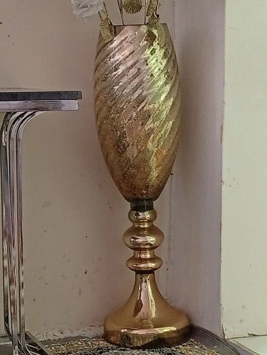 گلدان باگل|گل مصنوعی|باقرشهر, |دیوار