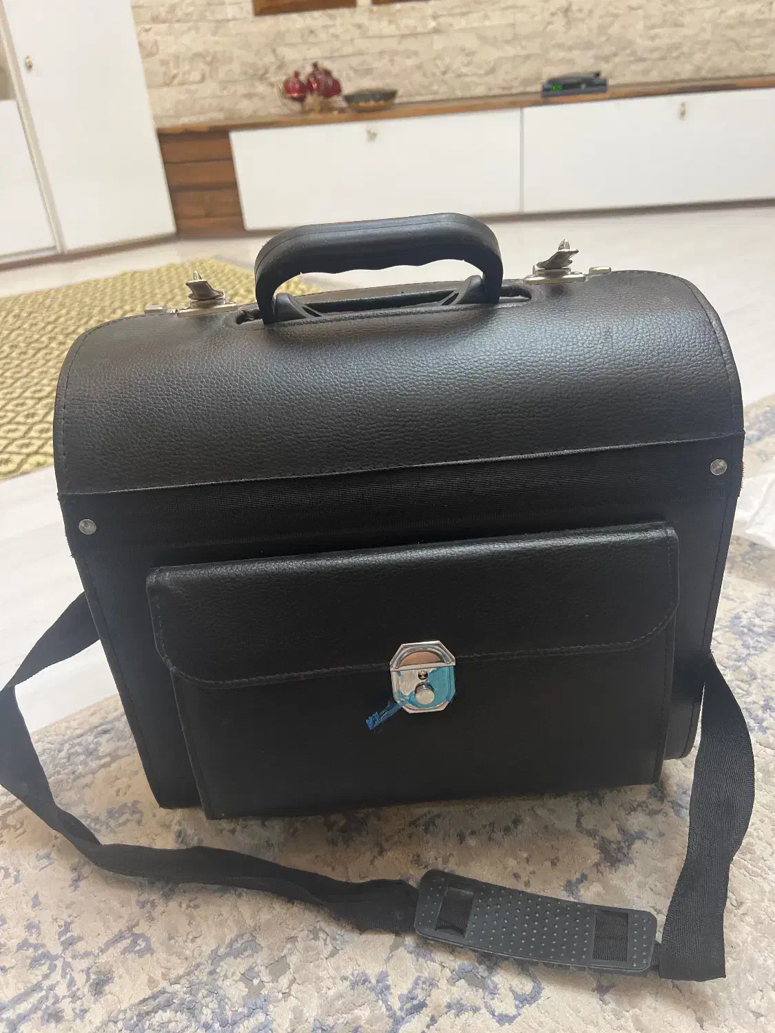 سوهان ناخن،یووی|آرایشی، بهداشتی، درمانی|شیراز, فرهنگ شهر|دیوار