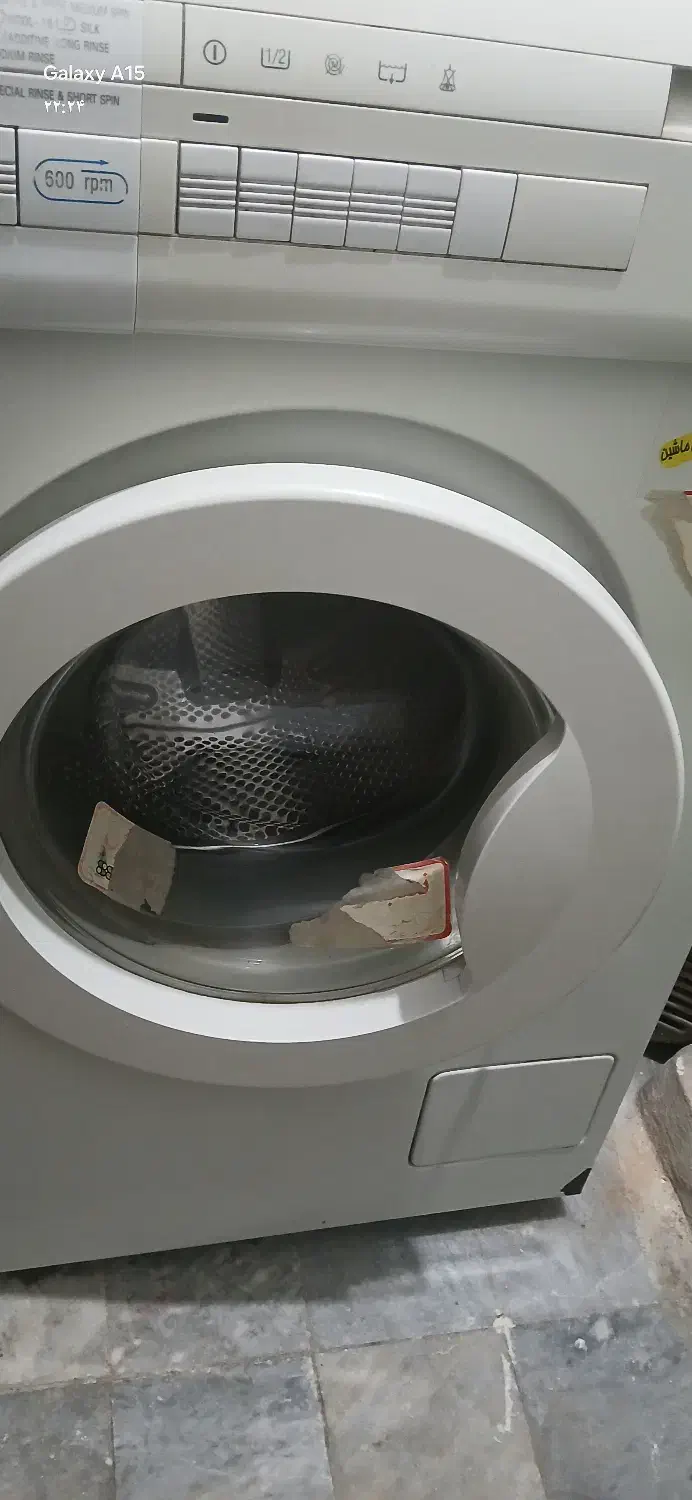 لباسشویی|ماشین لباسشویی و خشک‌کن لباس|گلپایگان, |دیوار