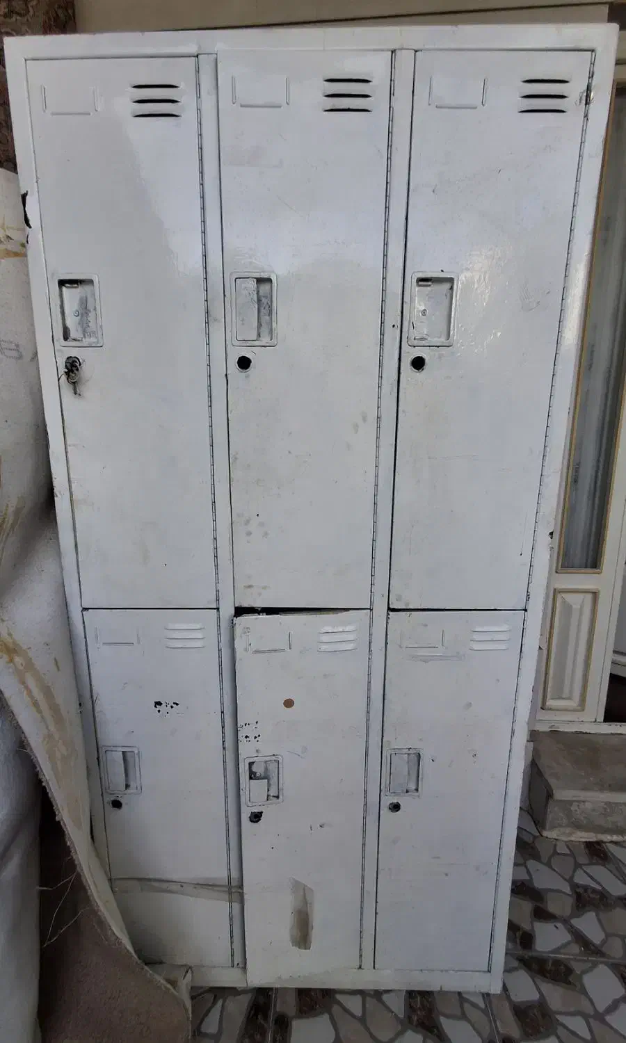 کمد اهنی|جاکفشی، کمد، دراور|بهبهان, |دیوار