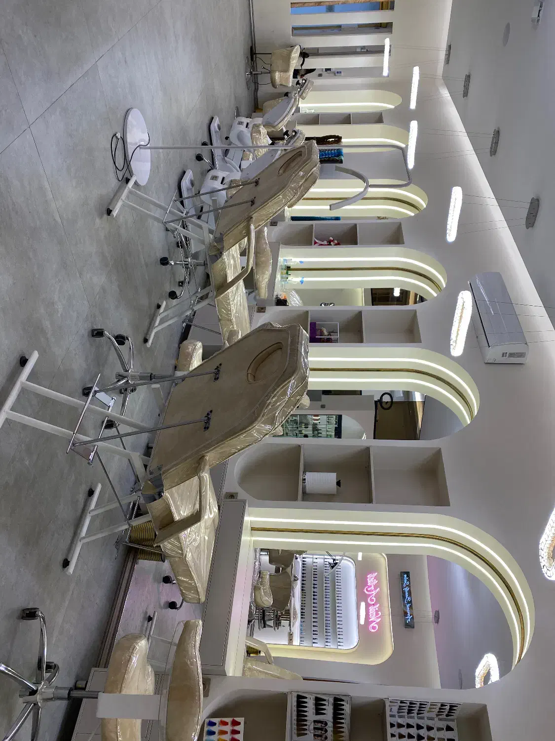 استخدام تمام لاین های سالن زیبایی آپرانیک|استخدام درمانی، زیبایی، بهداشتی|فردیس, شهرک وحدت|دیوار