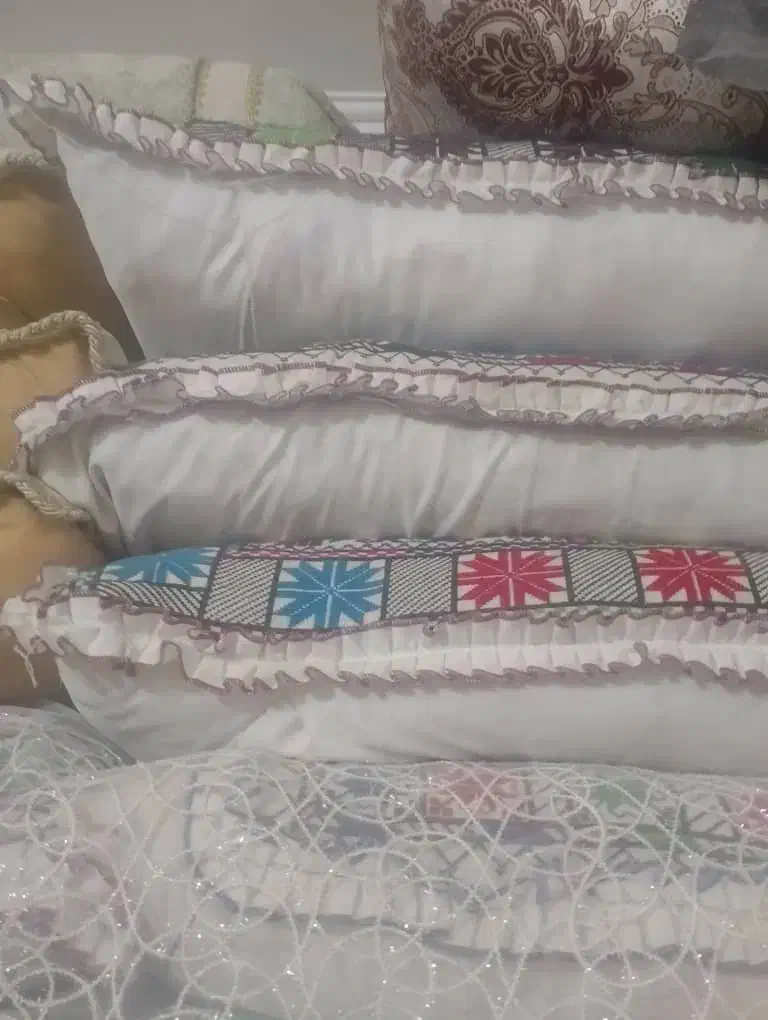 پشتی سفید وعربی|پشتی|زاهدان, |دیوار