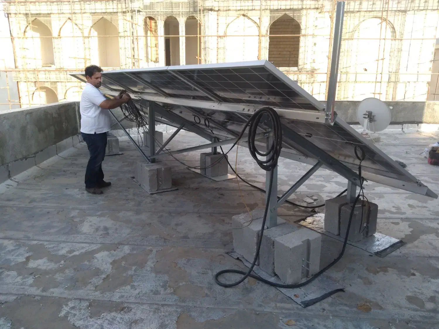 آموزش کاربردی نیروگاه خورشیدی کاربردی و عملی|خدمات آموزشی|کرمانشاه, |دیوار