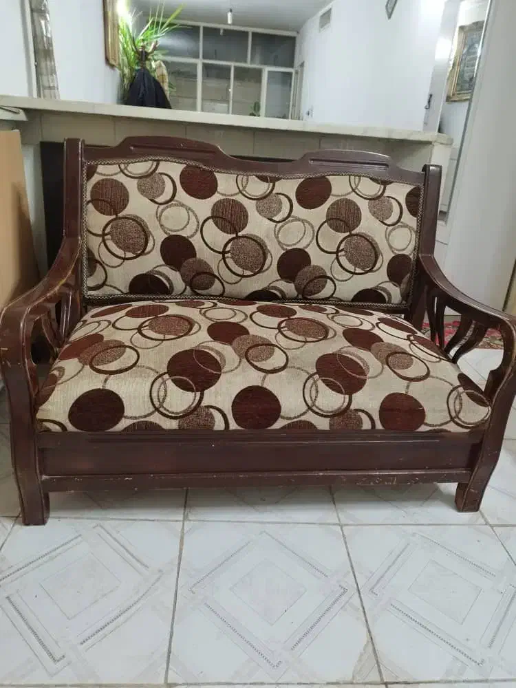 مبل|مبلمان خانگی و میز عسلی|شاهینشهر, گزبرخوار|دیوار