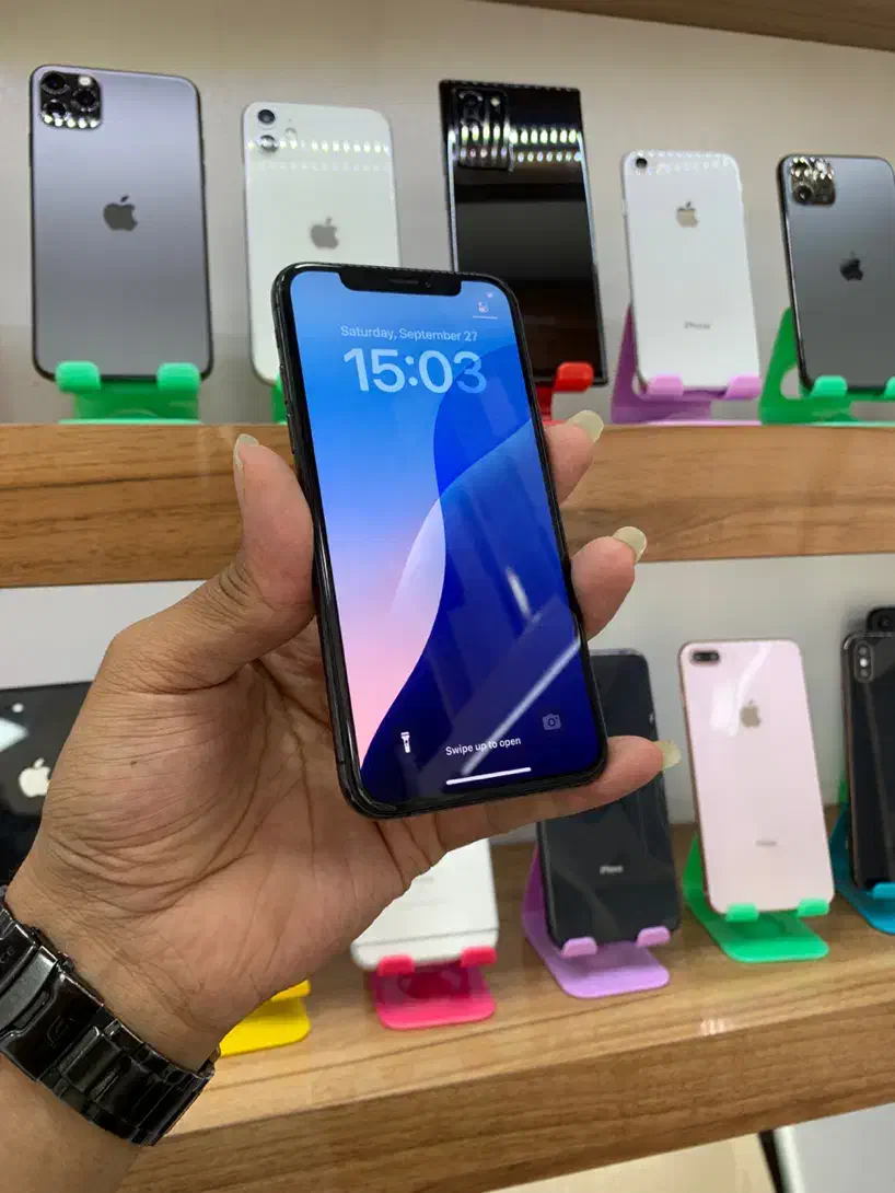 اپل iPhone XS با حافظهٔ ۲۵۶ گیگابایت درحدنو|موبایل|زنجان, |دیوار