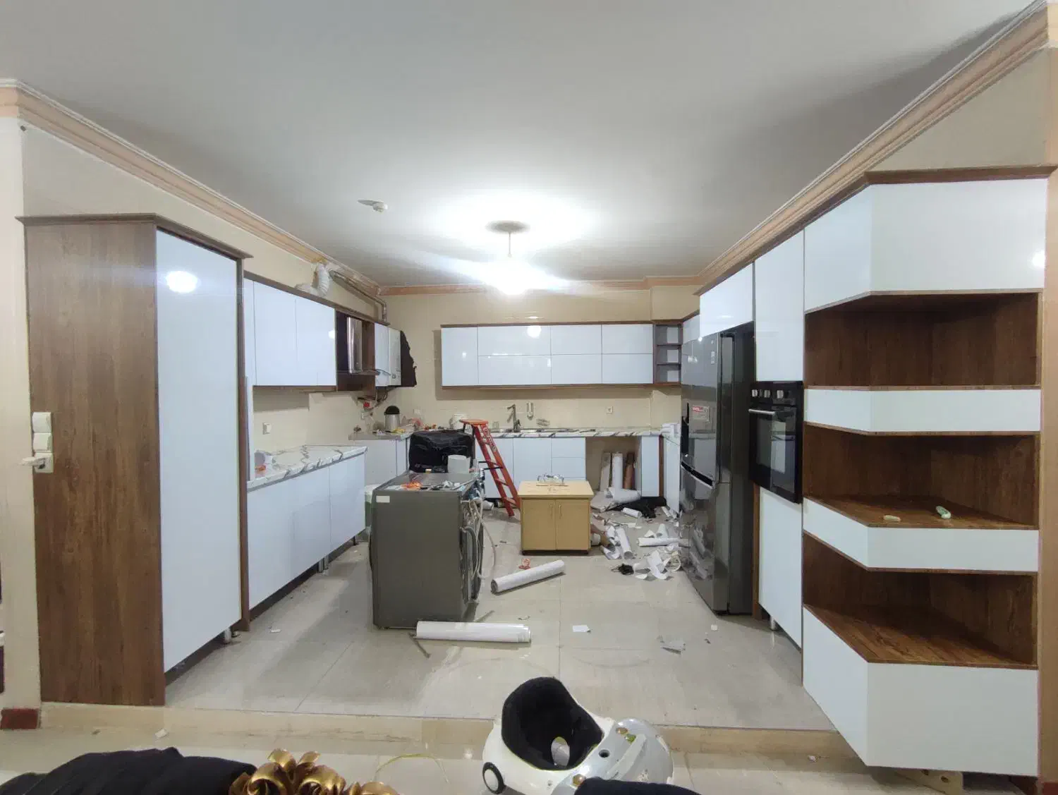 نصب برچسب روی کابینت، سرامیک، گچ|خدمات پیشه و مهارت|نیشابور, فردوس شمالی|دیوار