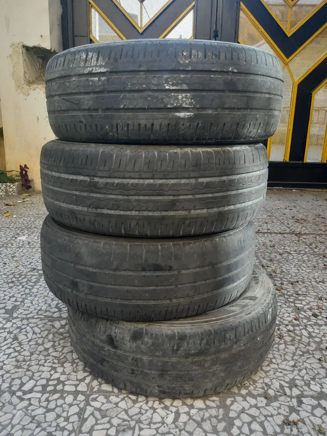 لاستیک کومهو R14/65/185|قطعات یدکی و لوازم جانبی|رشت, فلسطین|دیوار