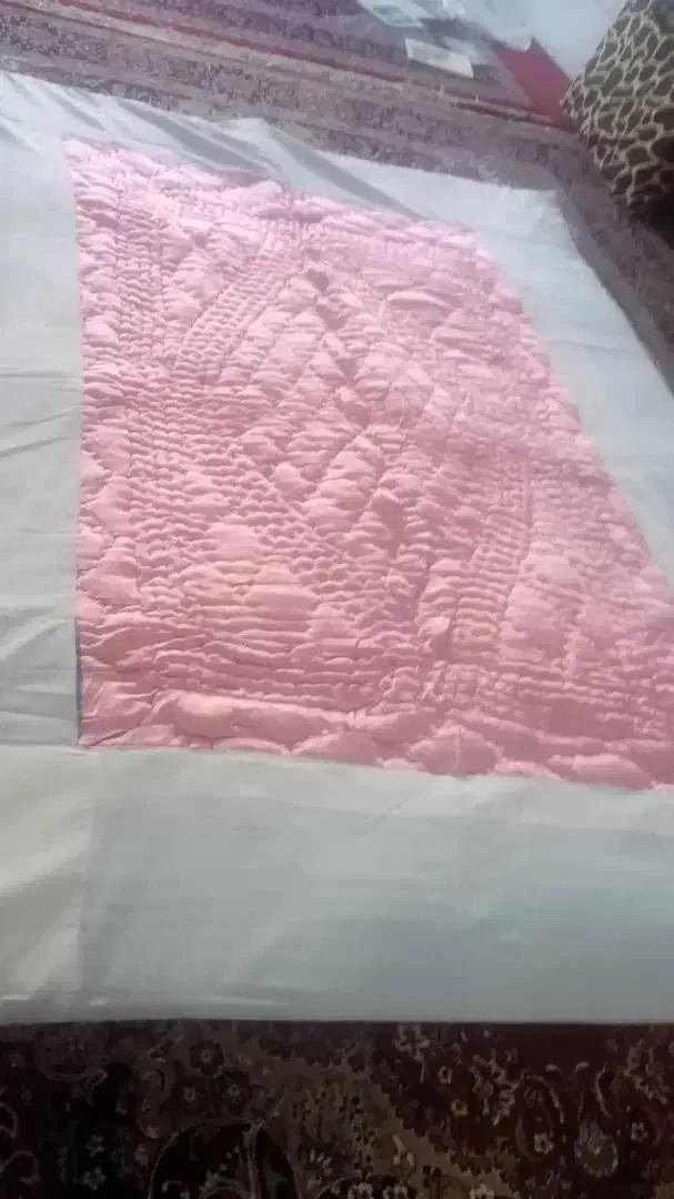 لحاف|رختخواب، بالش، پتو|اصفهان, سودان|دیوار