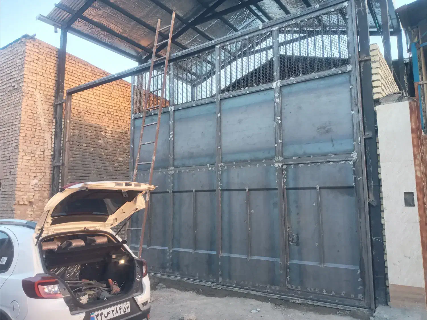 جوشکاری و ساخت تخصصی انواع درب و پنجره|خدمات پیشه و مهارت|اصفهان, عاشق‌آباد|دیوار