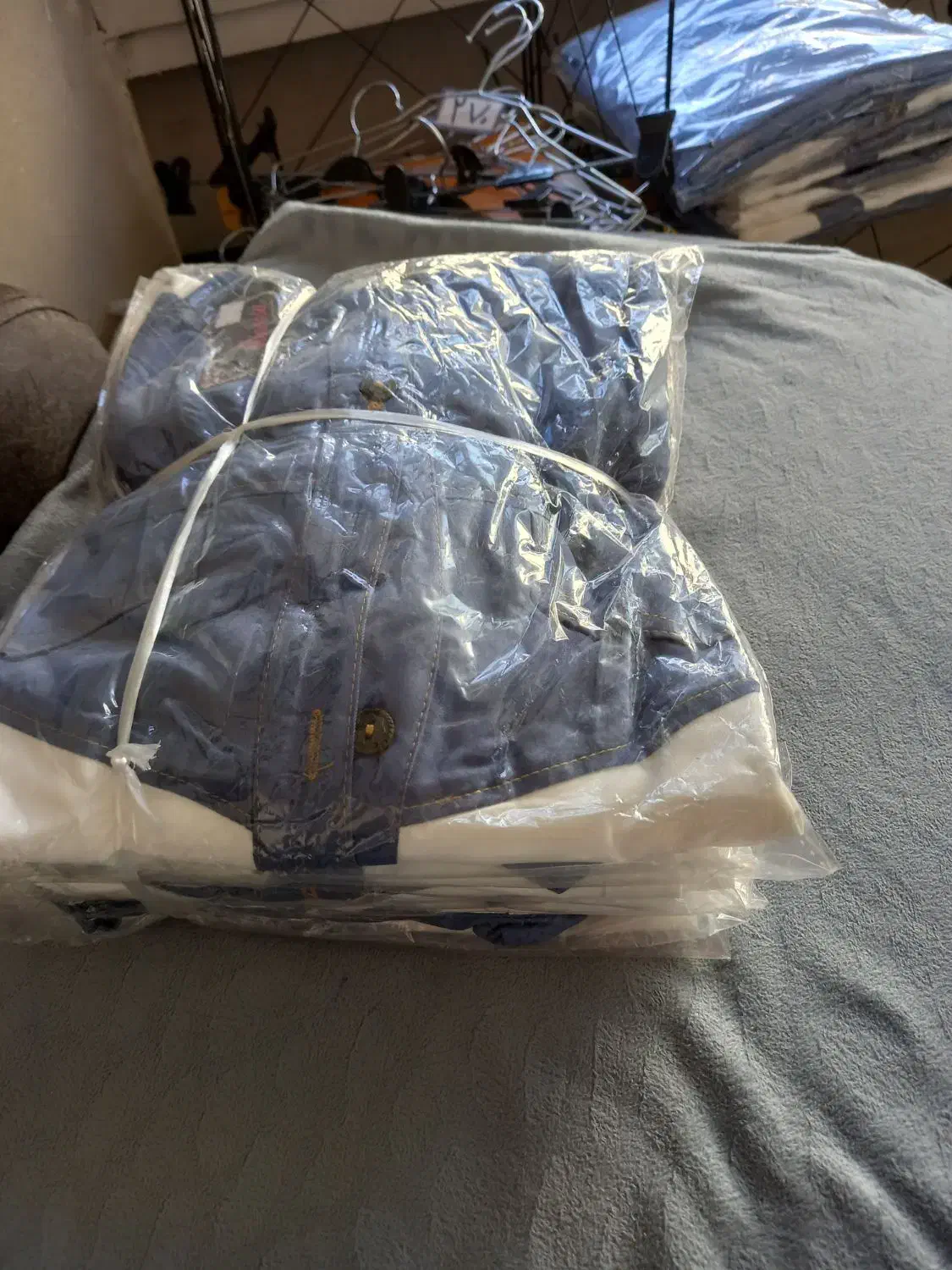 مانتو|لباس|مهدی شهر, |دیوار