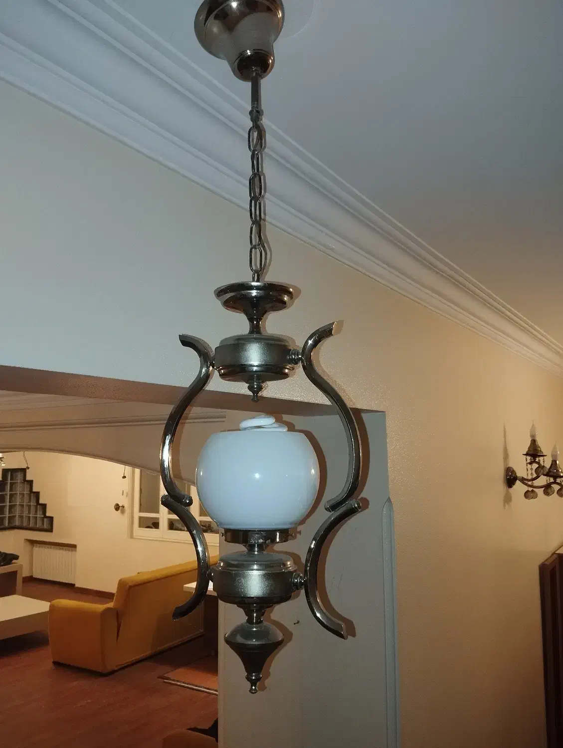 ۲ عددلوستر ۱۶ شاخه ای و یک عدد ۱۲ شاخه و۸دیوارکوب|لوستر و چراغ آویز|بابل, |دیوار