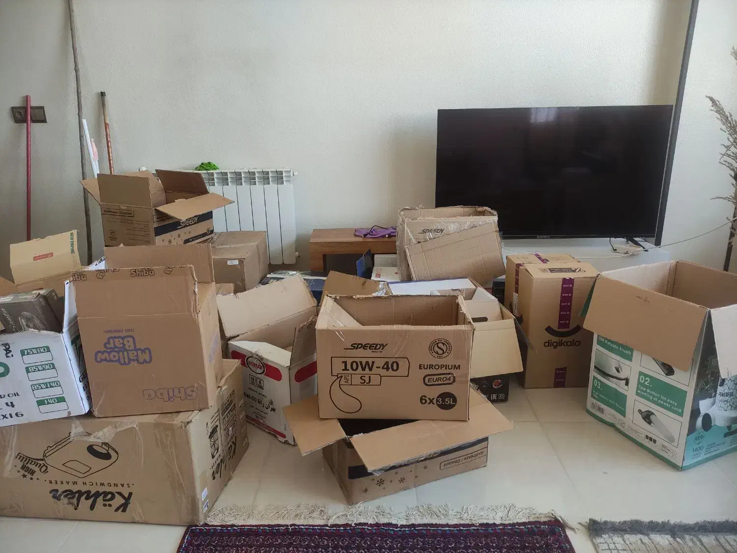 کارتن های محکم و جادر مناسب اسباب کشی|حراج|شاهین‌شهر, شهرک گلدیس|دیوار