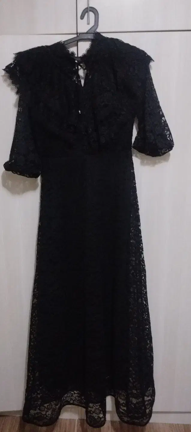 مجلسی|لباس|رشت, جانبازان|دیوار