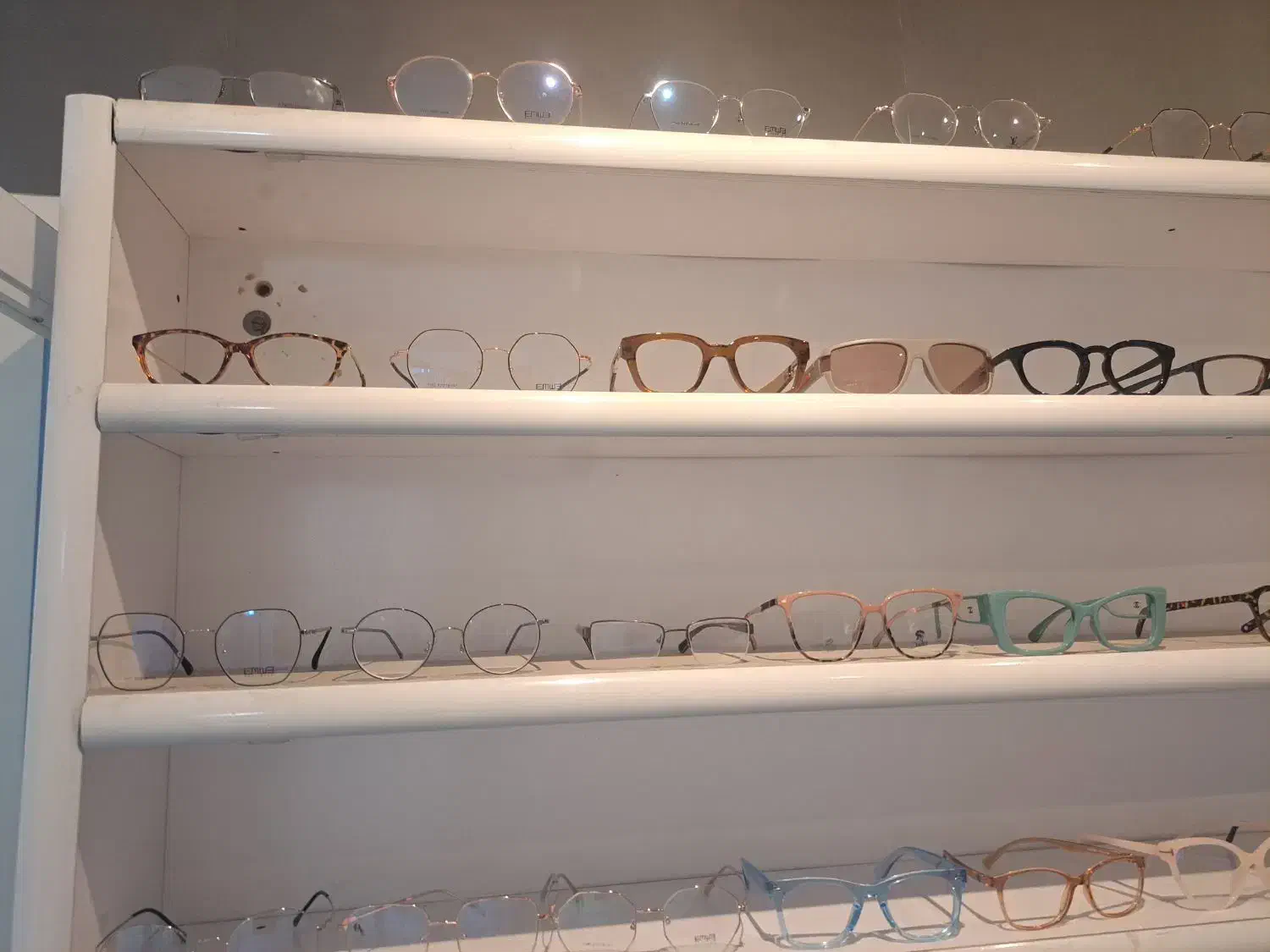 حراج واقعی عینک طبی و آفتابی|آرایشی، بهداشتی، درمانی|تهران, شهرک هما|دیوار