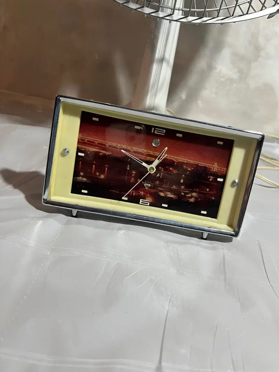 ساعت و پنکه|کلکسیون اشیاء عتیقه|ارومیه, |دیوار